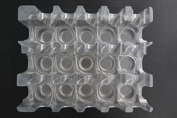 方(fang)立包裝(zhuāng)珍珠棉(mian)-汽車零(ling)部件吸(xi)塑包裝(zhuang)生産廠(chǎng)家