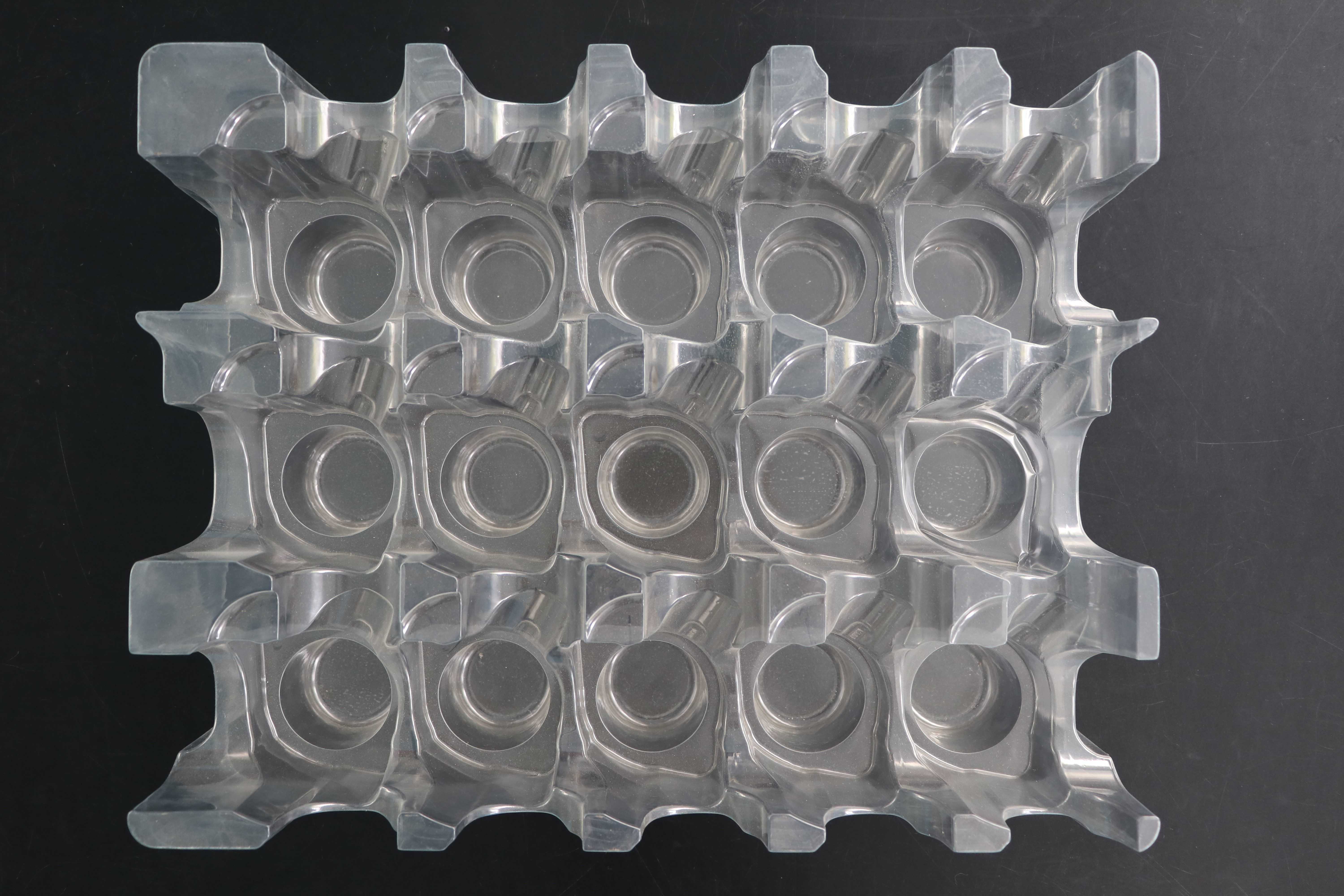 汽車零部(bù)件吸塑包裝(zhuang)