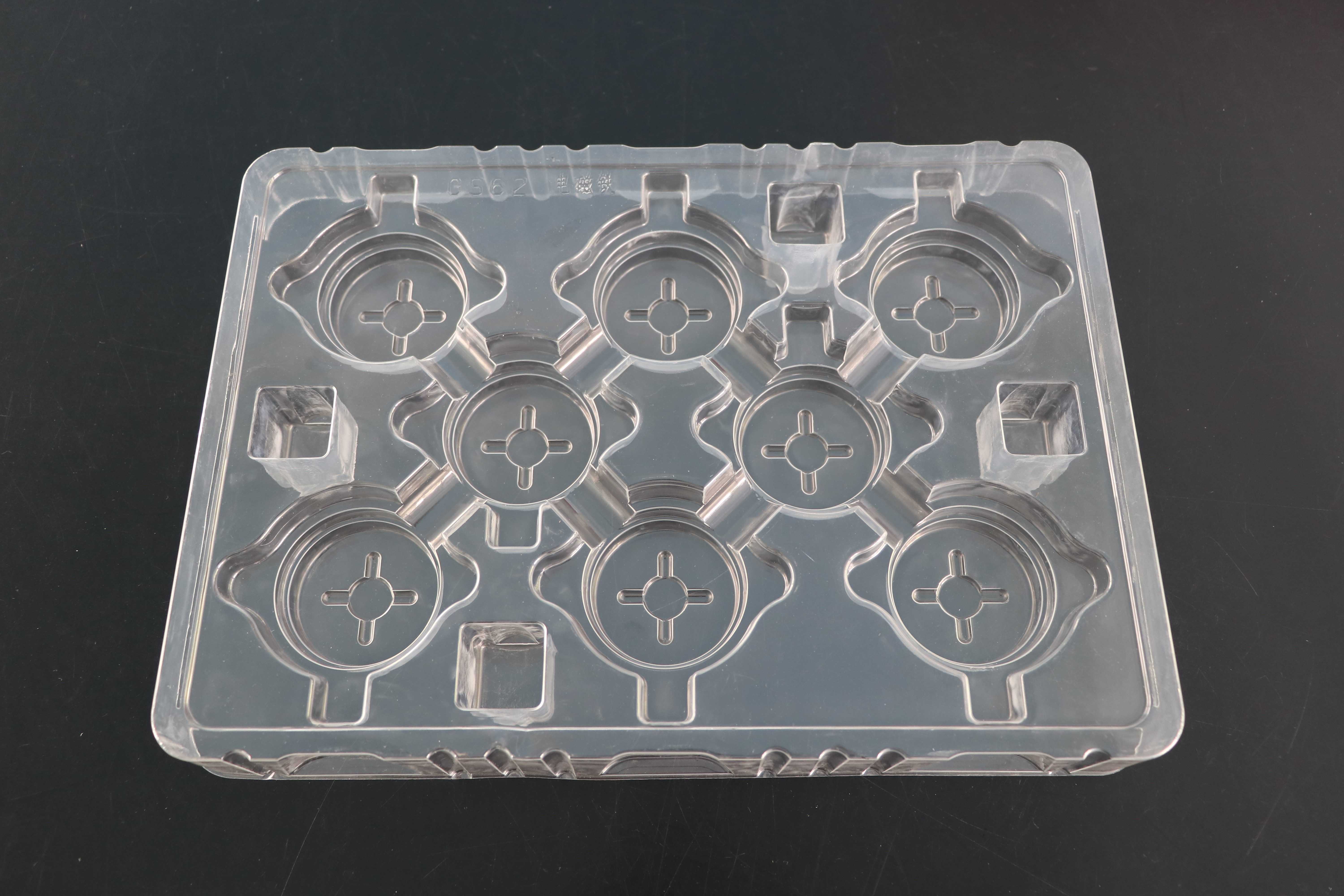 汽車零部(bu)件吸塑包(bao)裝